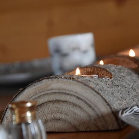 Gite Du Cheval Blanc D'Houmont Sainte-Ode ภายนอก รูปภาพ